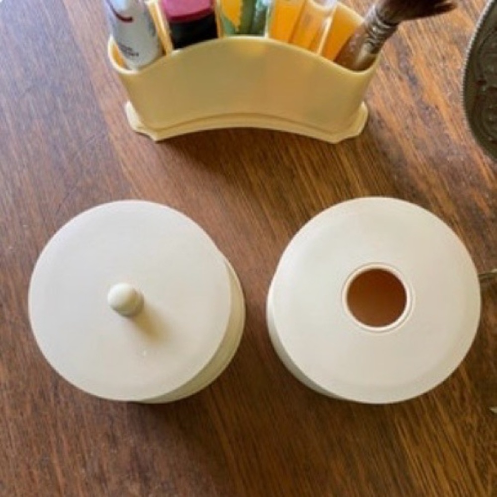 VINTAGE Deco Celluloid Dresser Set - Container, Hair Receiver and Lipstick Caddy - Picture 5 of 8